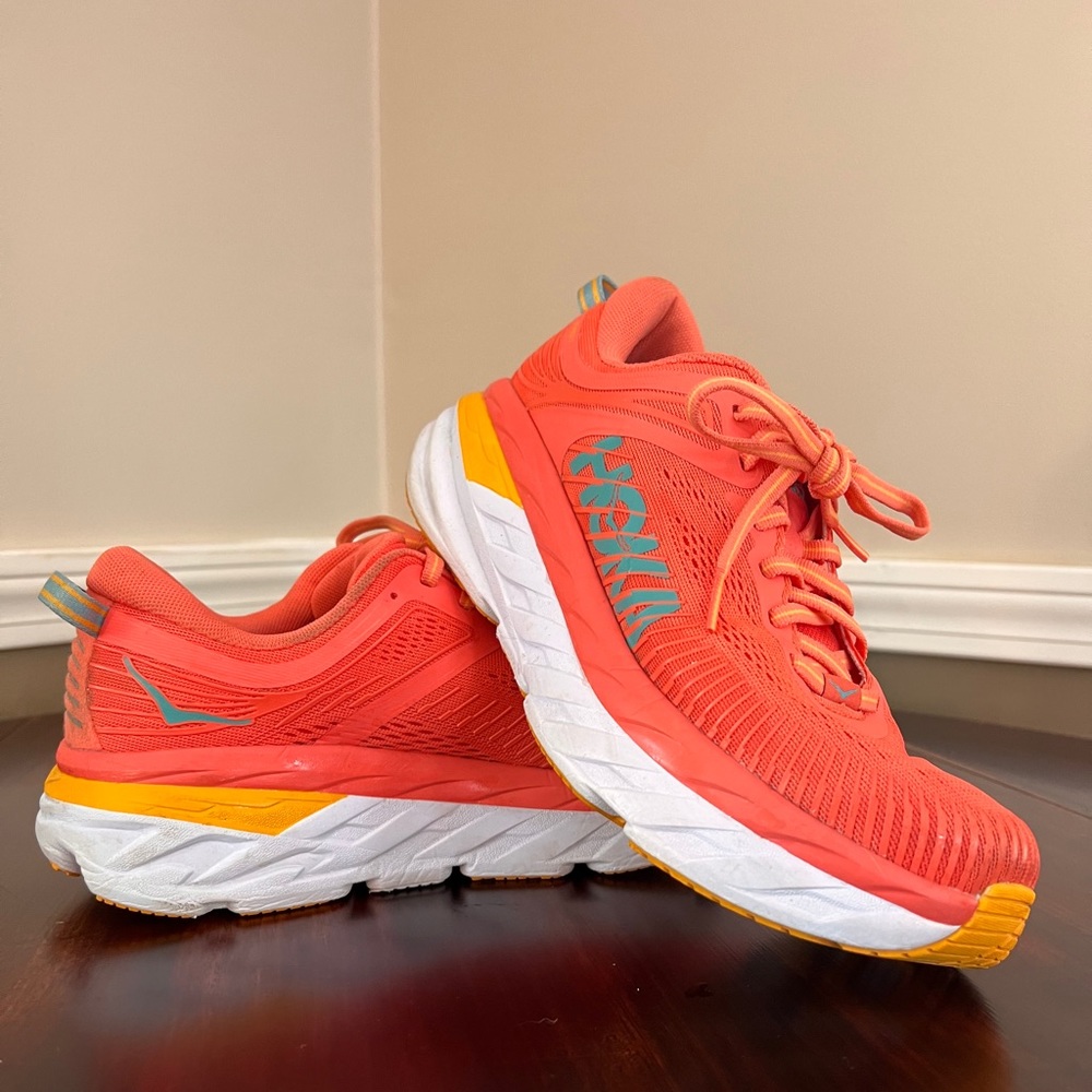 HOKA Bondi 7 Women’s Dunning Shoe 8.5